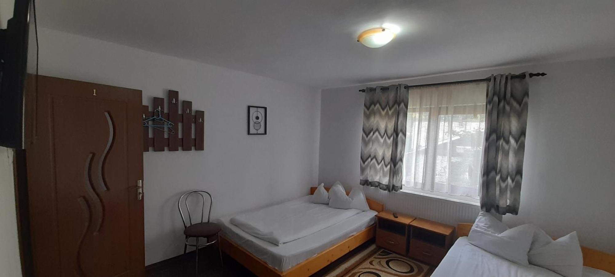 Pensiunea Mia Statjunea Borsa Room photo